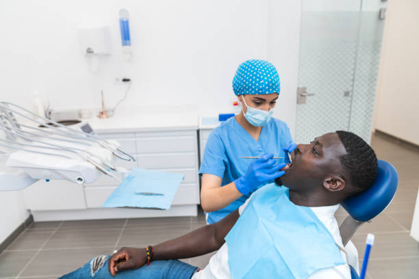 Best Emergency Dentist for Knocked-Out Tooth in Gibsonton, FL